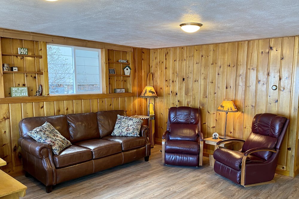 Photo of Livingroom in Diamond Lake