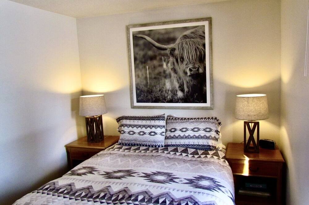 Photo of Bedroom in Moose Wilson Road