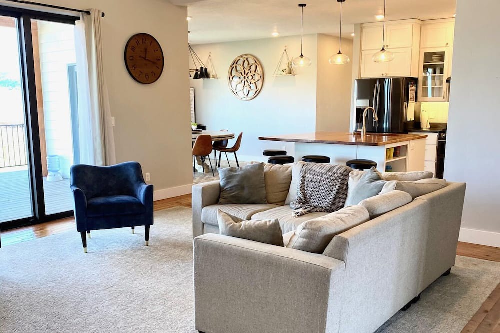 Photo of Livingroom in Corvallis