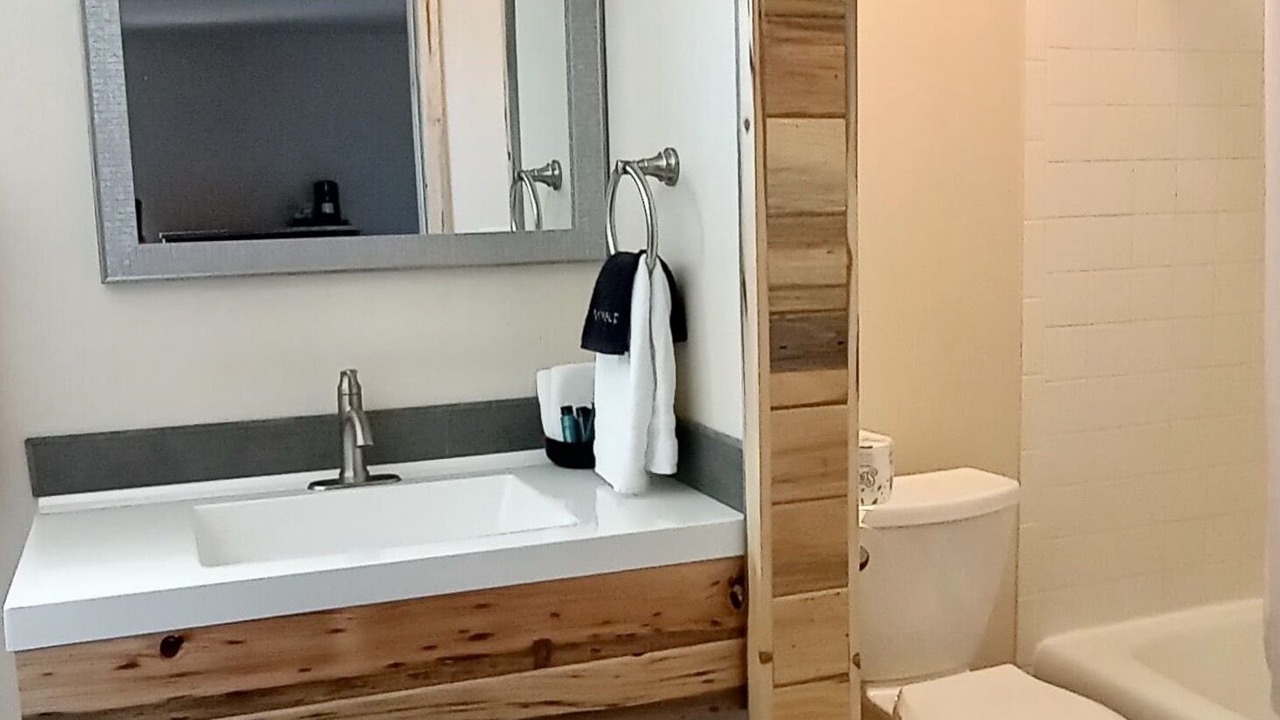 Photo of Bathroom in Lovell