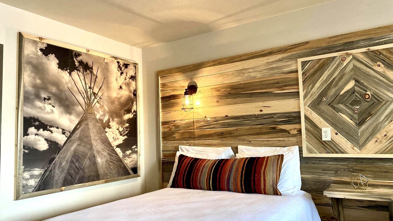 Photo of Bedroom in Lovell