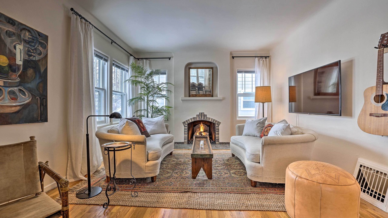 Photo of Livingroom in Veterans Park