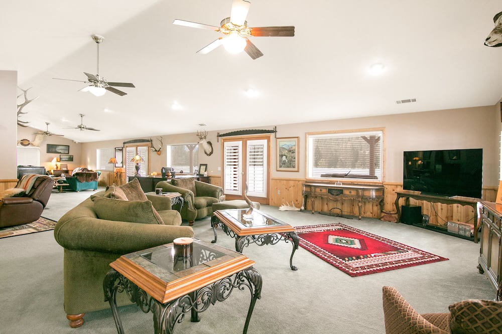 Photo of Livingroom in Superior