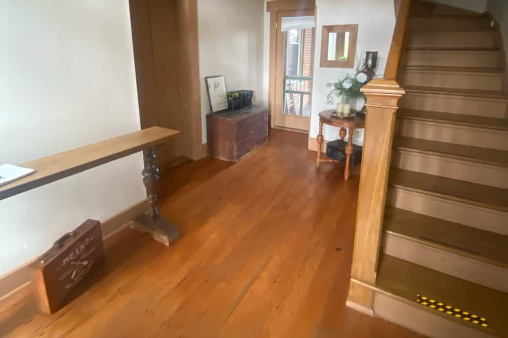 Photo of Livingroom in Fairborn