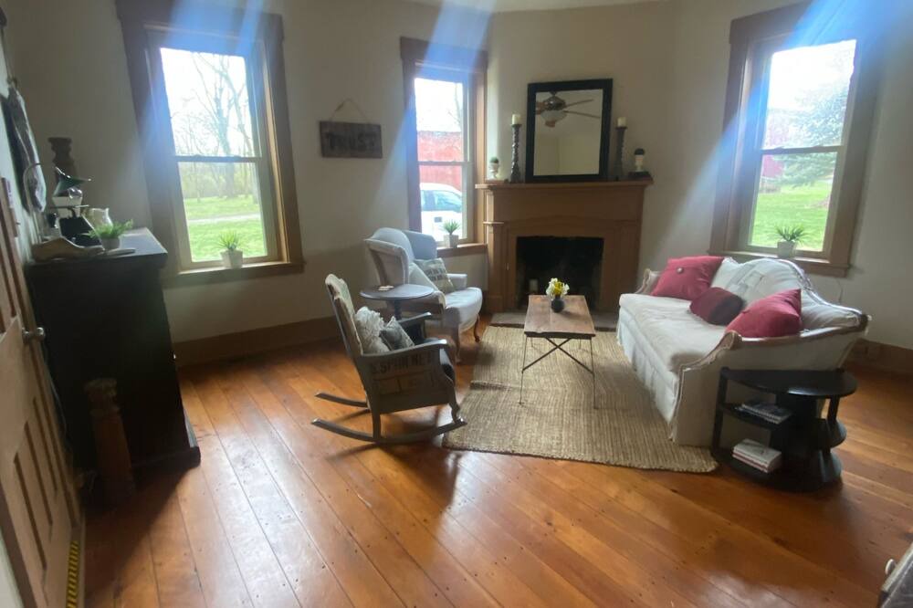 Photo of Livingroom in Fairborn