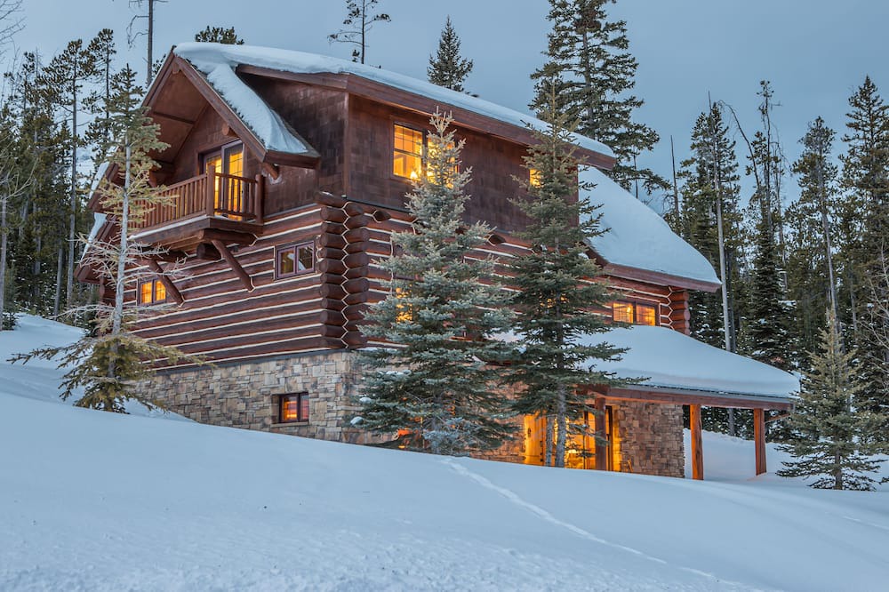 Photo of Outdoor in Powder Ridge