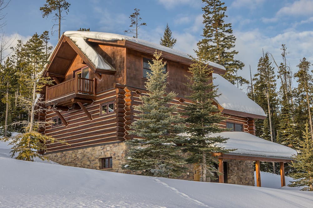 Photo of Outdoor in Powder Ridge