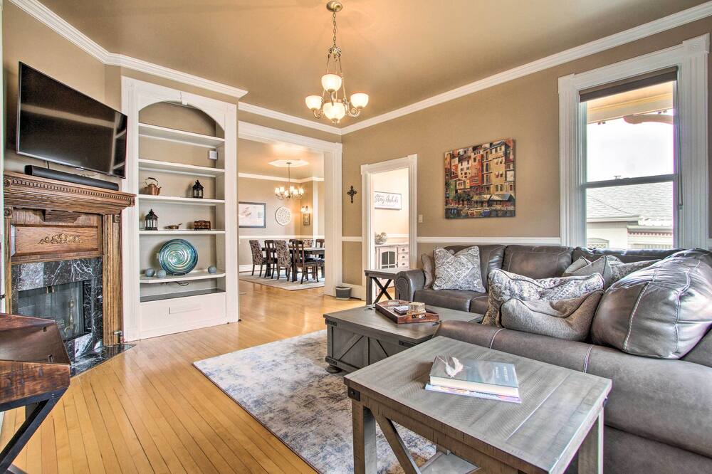 Photo of Livingroom in Butte