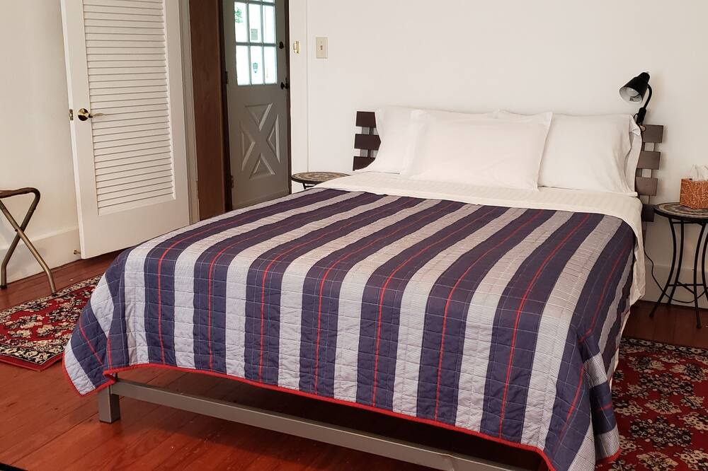 Photo of Bedroom in Mechanicsburg