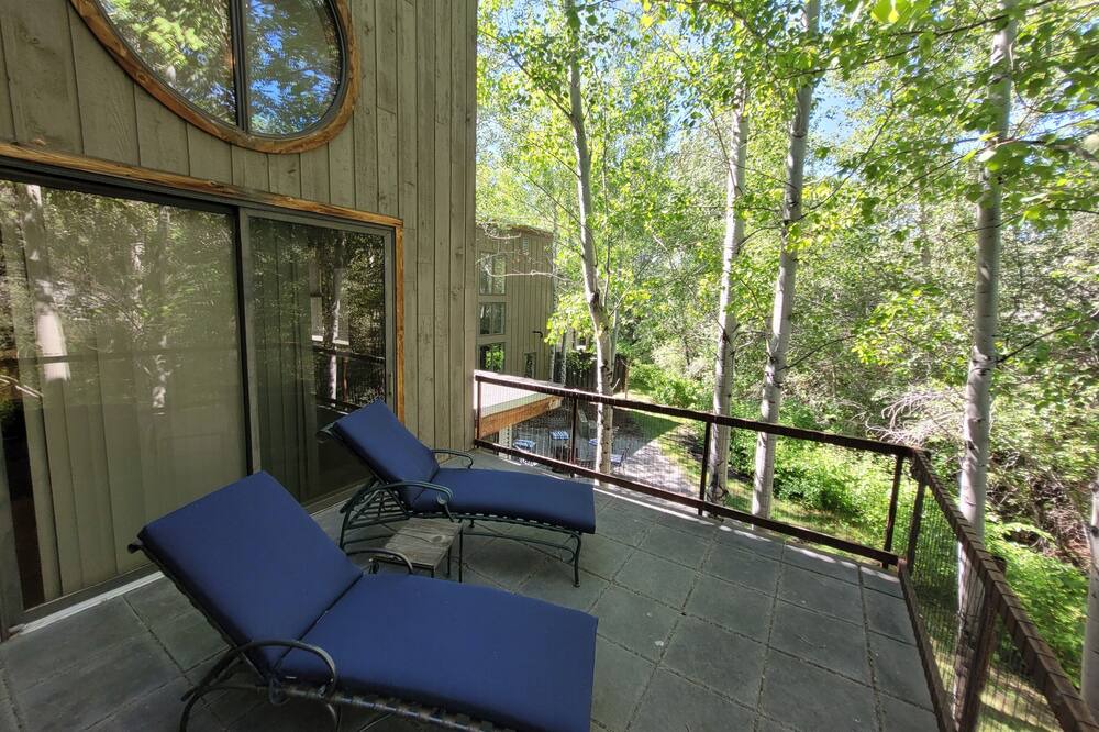 Photo of Patio Balcony in Hailey