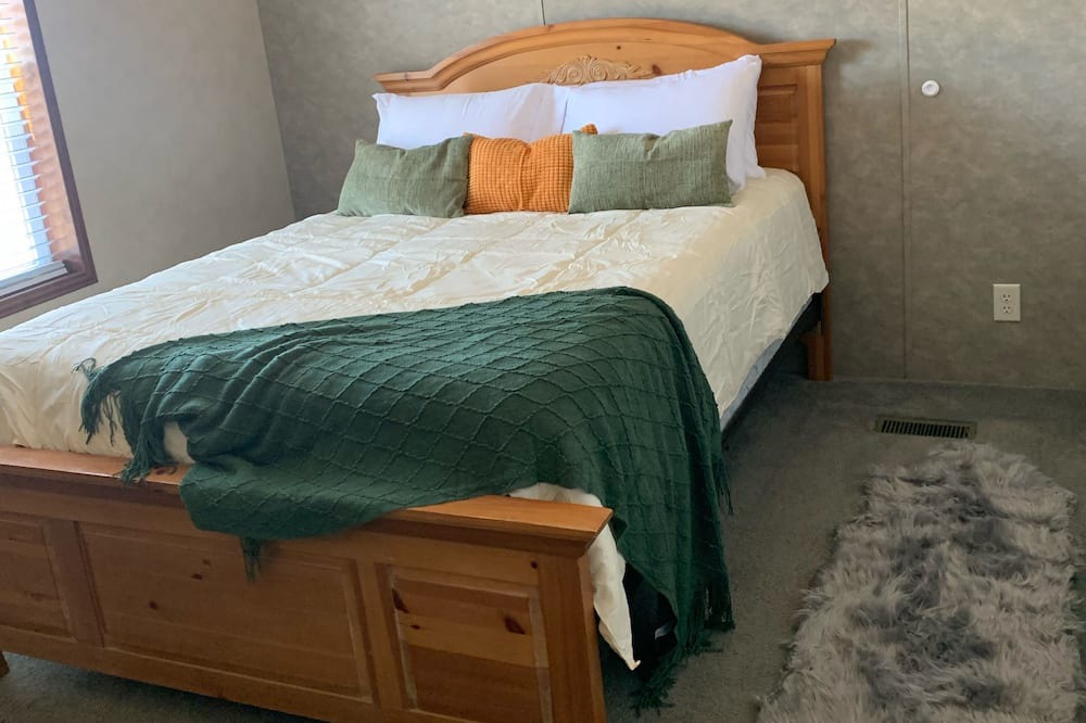Photo of Bedroom in Grassy Butte