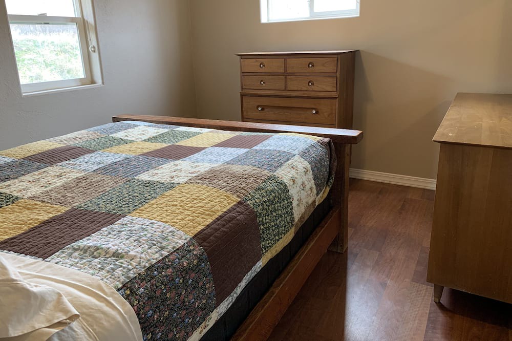 Photo of Bedroom in Grantsdale