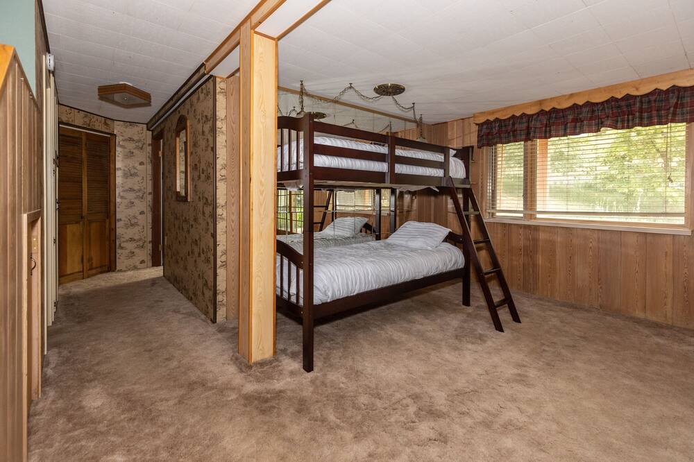 Photo of Bedroom in Columbia Falls