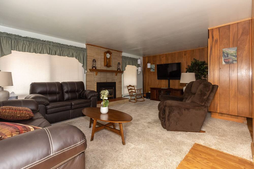 Photo of Livingroom in Columbia Falls