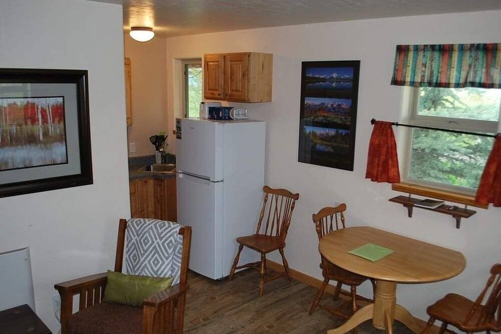 Photo of Livingroom in Clawson