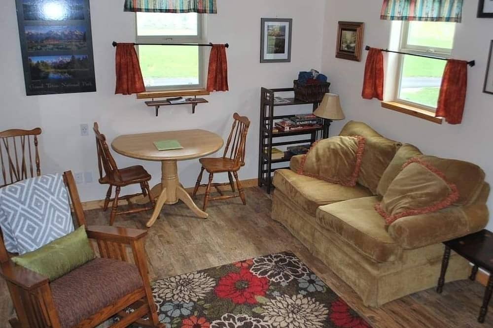 Photo of Livingroom in Clawson