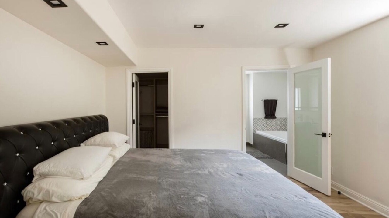 Photo of Bedroom in Los Angeles