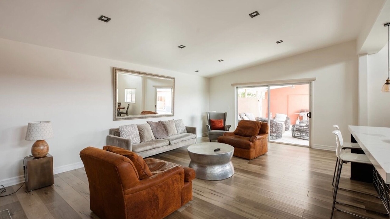 Photo of Livingroom in Los Angeles