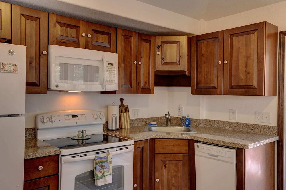 Photo of Kitchen in Saddlestring