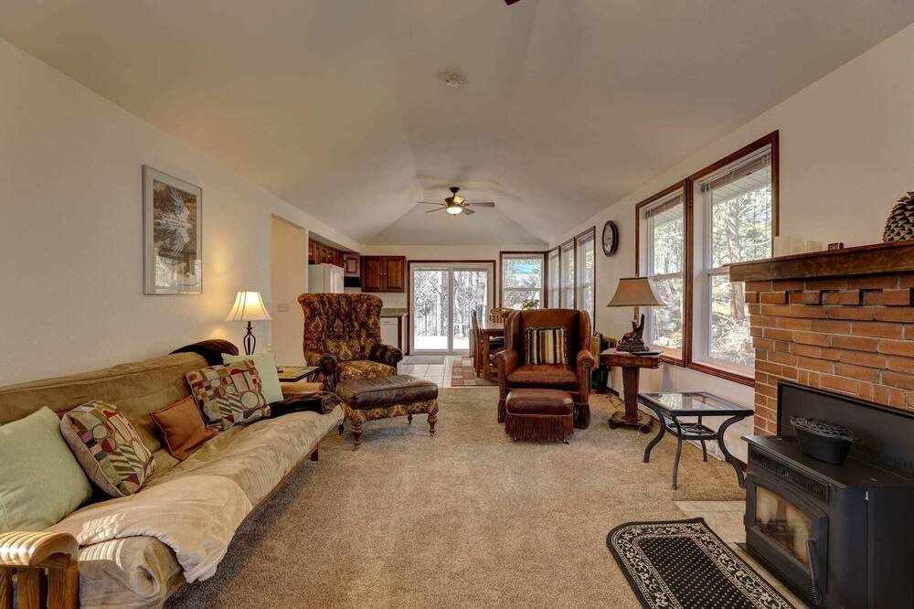Photo of Bedroom in Saddlestring