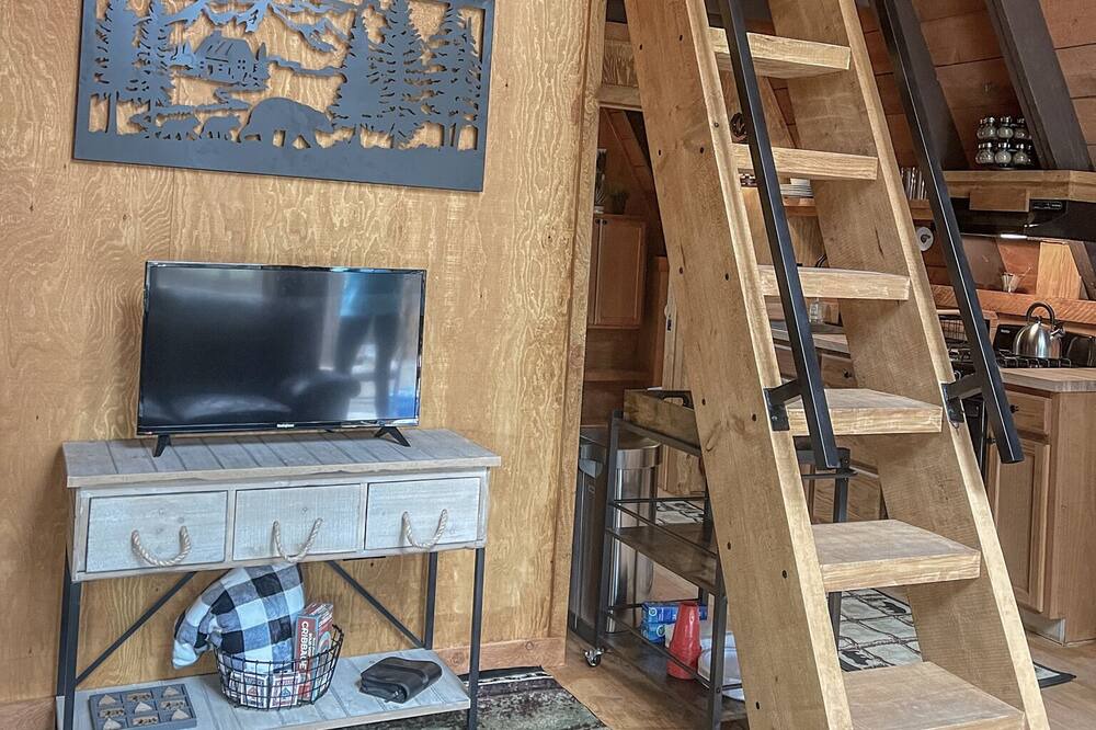 Photo of Livingroom in Priest River