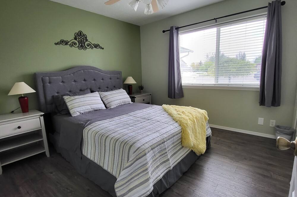Photo of Bedroom in Burley