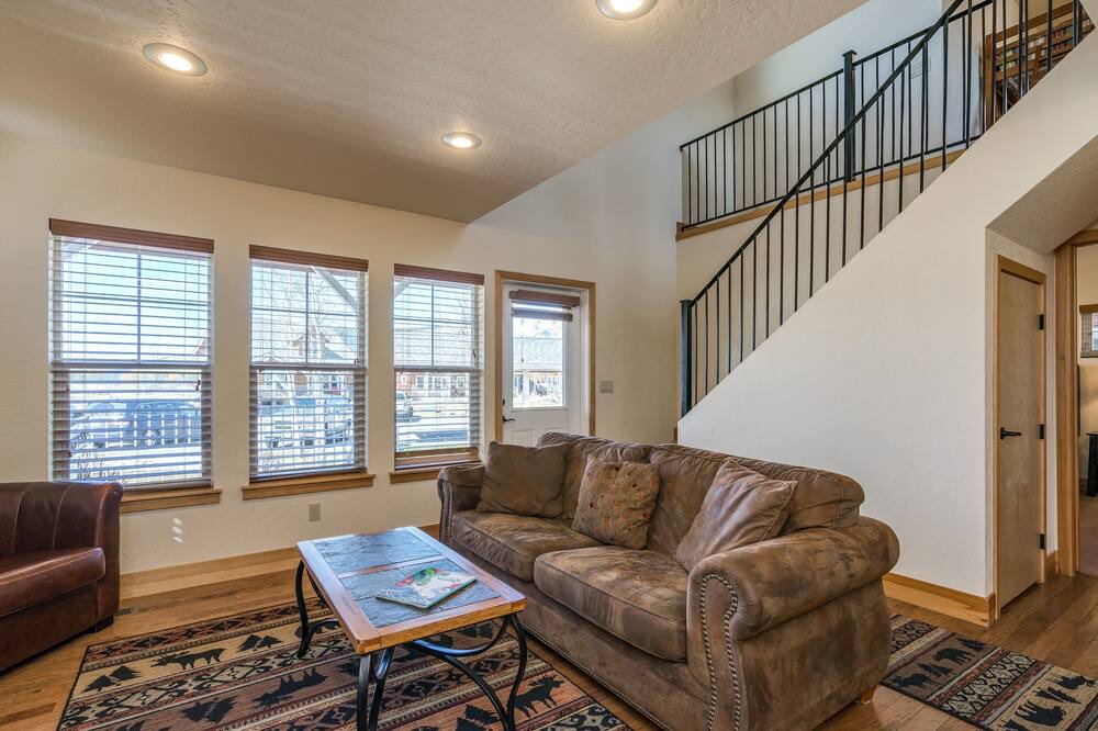 Photo of Livingroom in Dover Bay