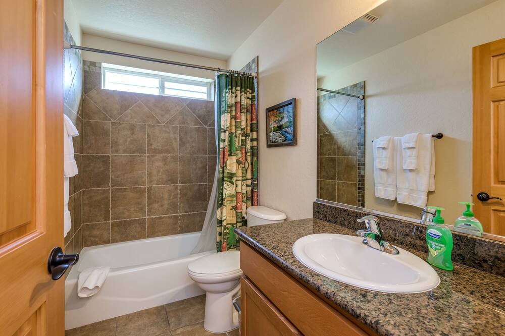 Photo of Bathroom in Dover Bay