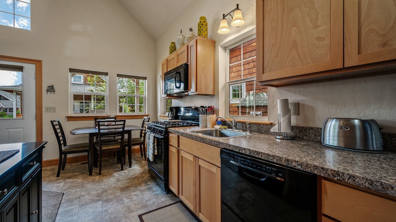 Photo of Kitchen in Dover Bay
