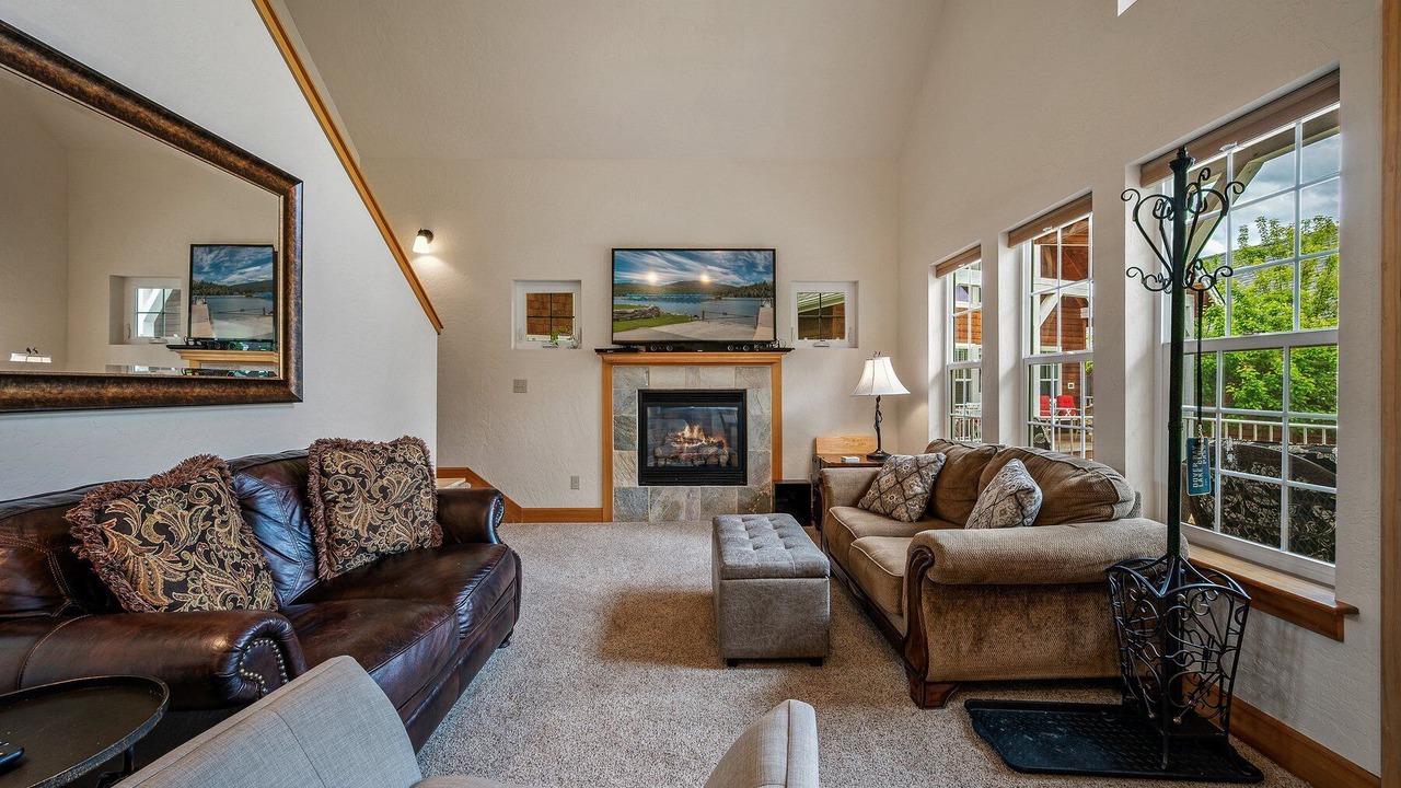 Photo of Livingroom in Dover Bay