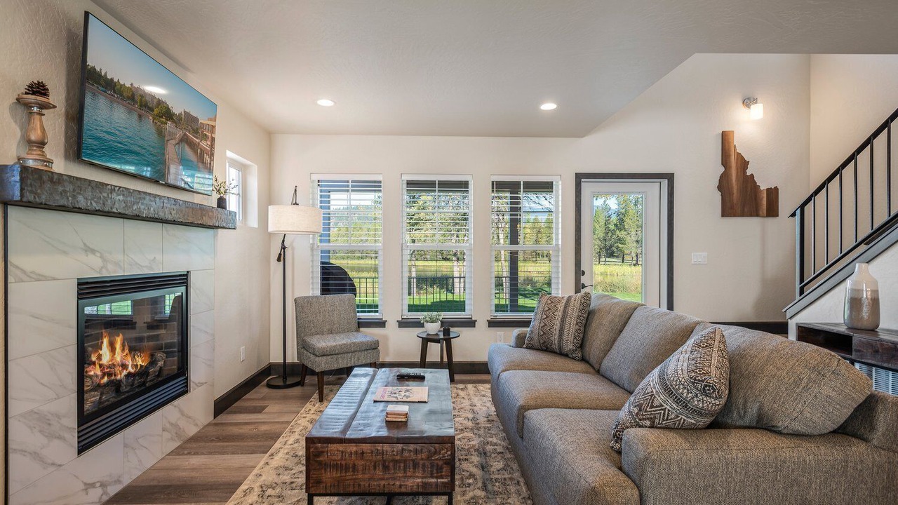 Photo of Livingroom in Dover Bay