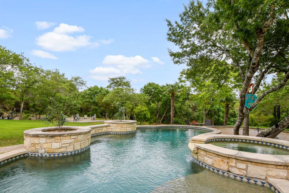 Photo of Outdoor in Westminster Glen