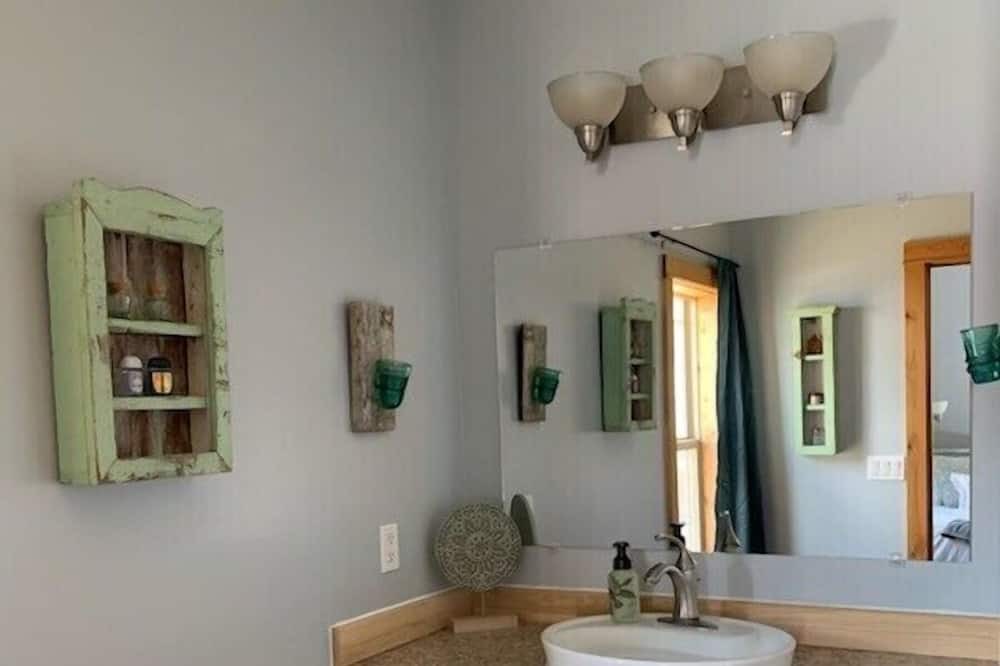 Photo of Bathroom in Marysville