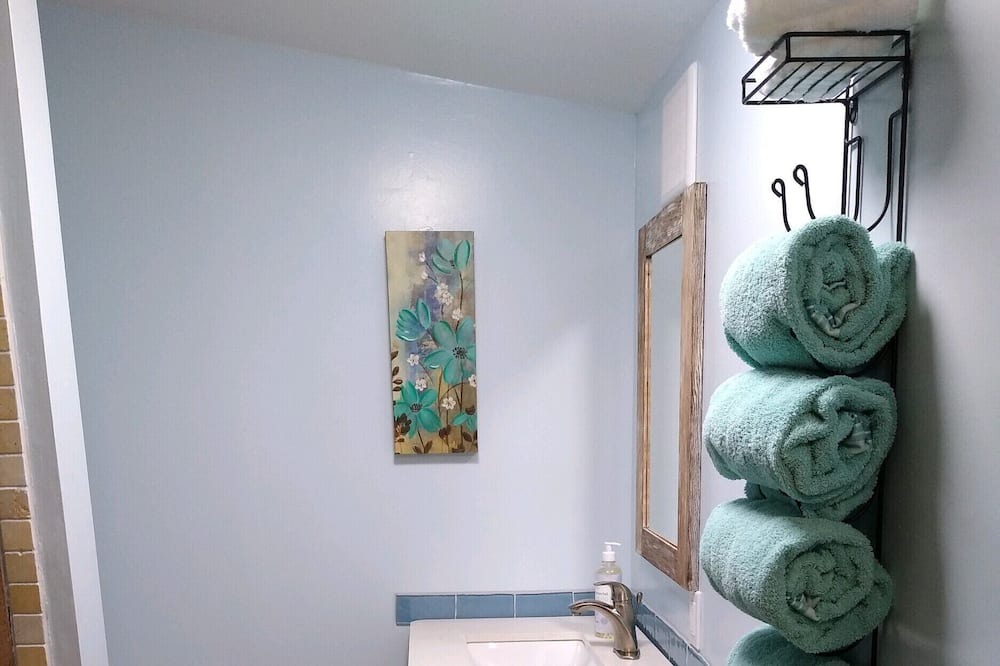 Photo of Bathroom in Marysville