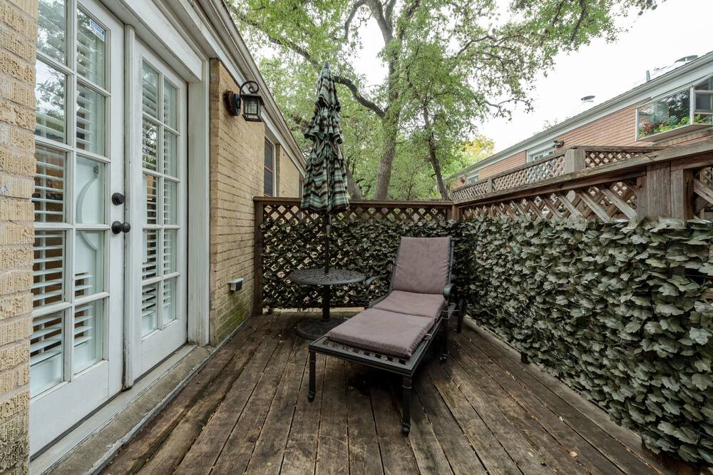 Photo of Patio Balcony in Hancock