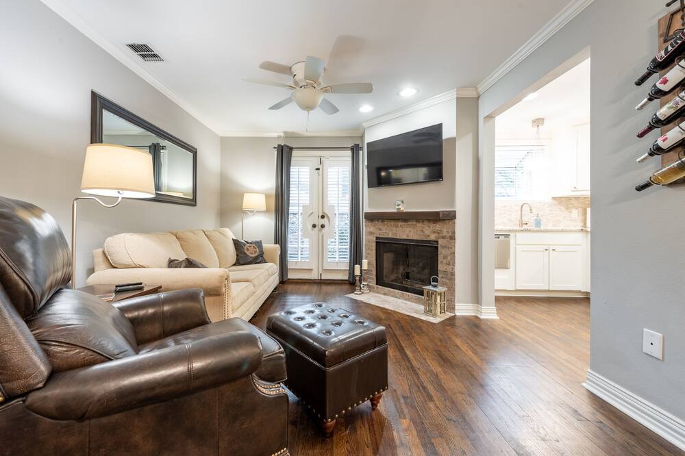 Photo of Livingroom in Hancock