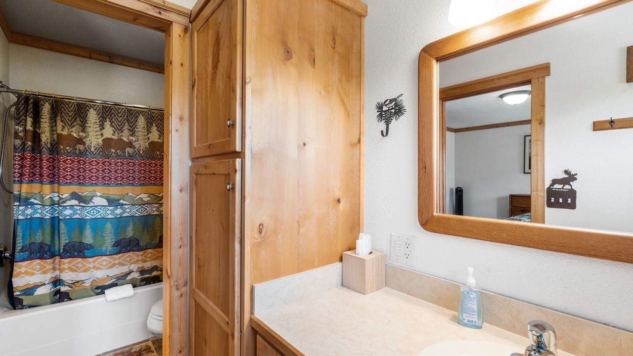 Photo of Bathroom in Lazy Acres