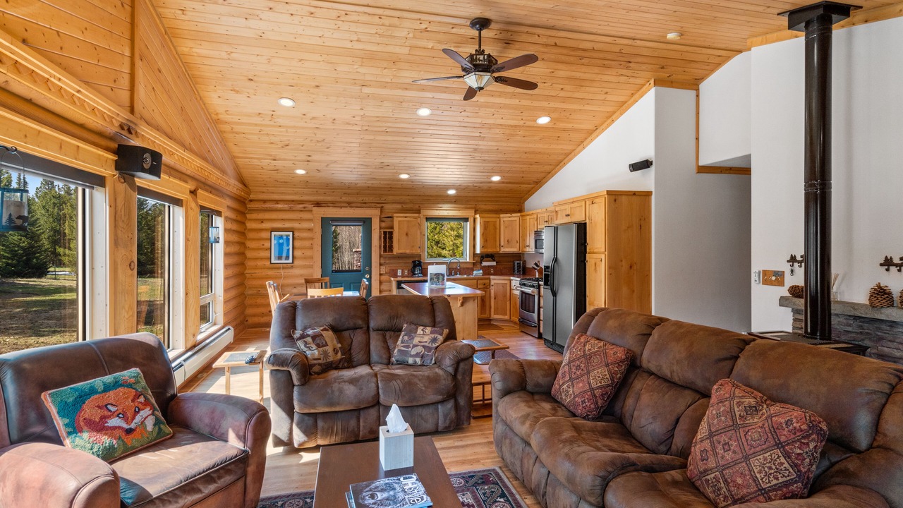 Photo of Livingroom in Lazy Acres