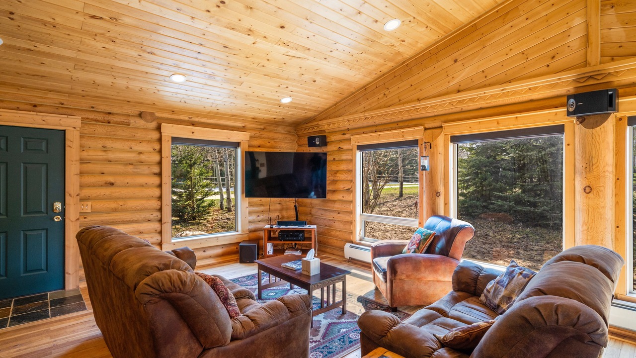 Photo of Livingroom in Lazy Acres