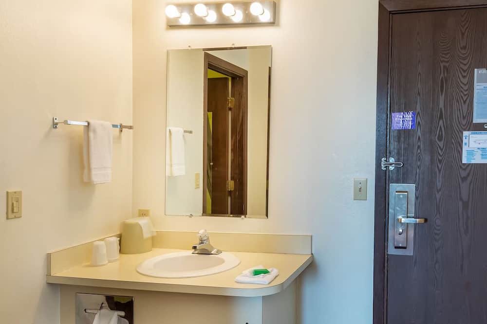 Photo of Bathroom in Shelby