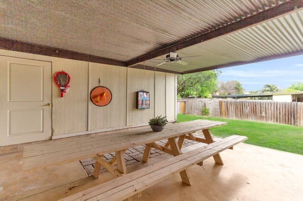 Photo of Patio Balcony in Medical Center District