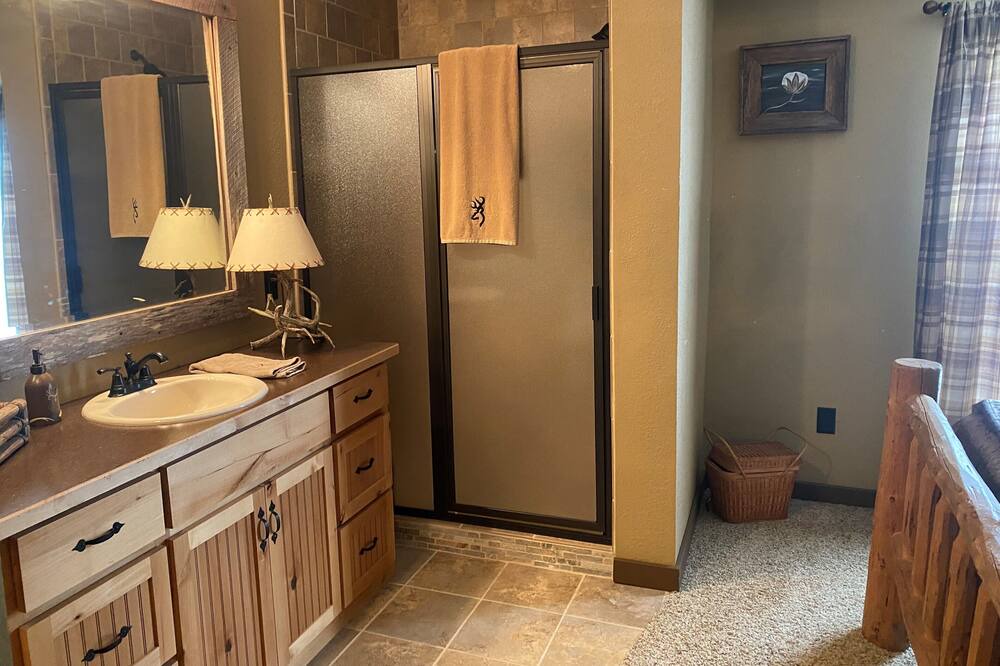 Photo of Bathroom in Tunica