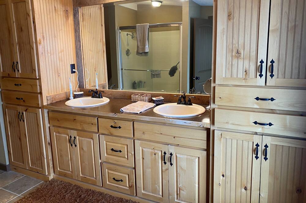 Photo of Bathroom in Tunica