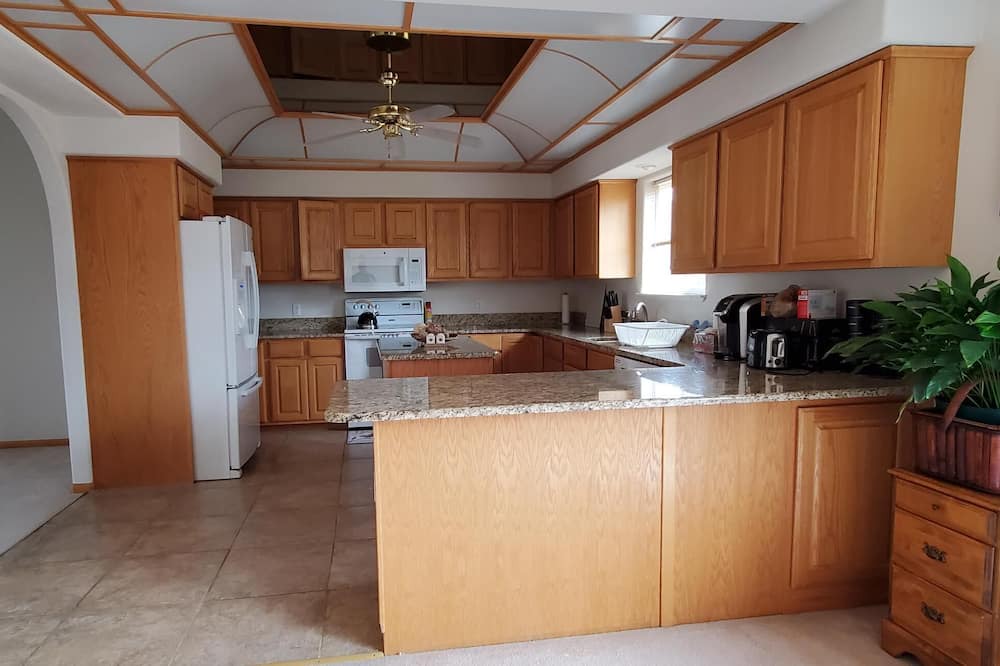 Photo of Kitchen in Miller Creek