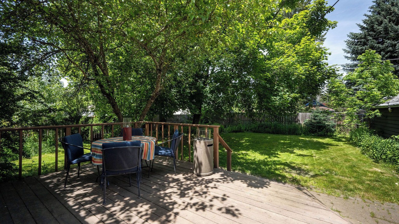Photo of Outdoor in Garden District