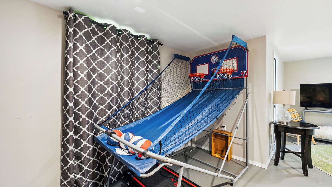 Photo of Bedroom in Garden District
