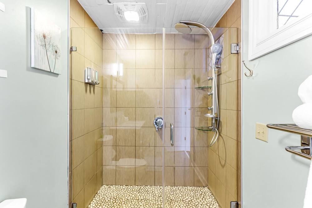 Photo of Bathroom in Downtown Greensboro
