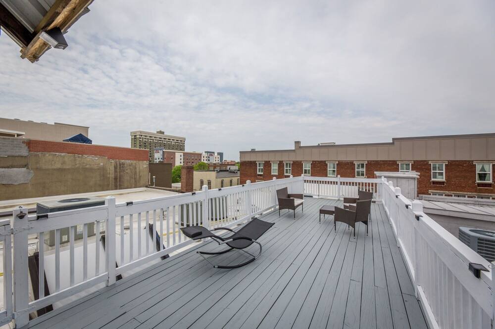 Photo of Patio Balcony in Downtown Greensboro