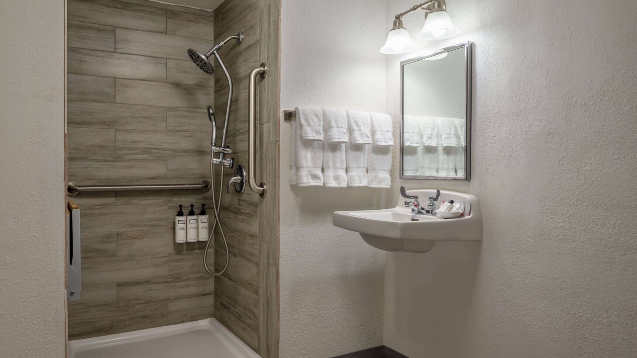 Photo of Bathroom in Dentsville