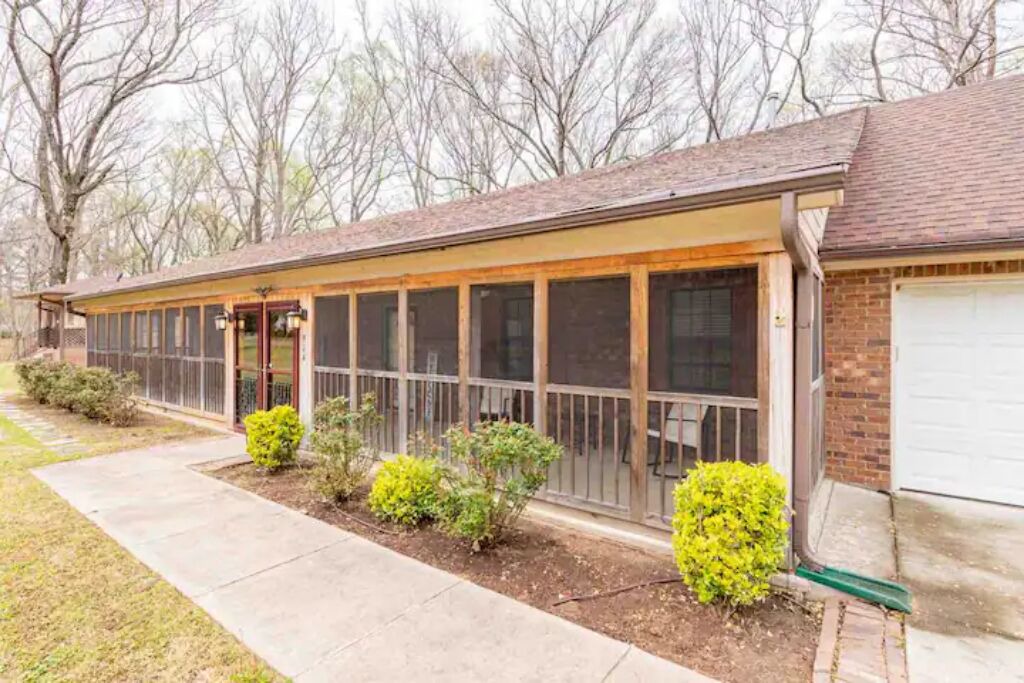 Photo of Outdoor in Millington